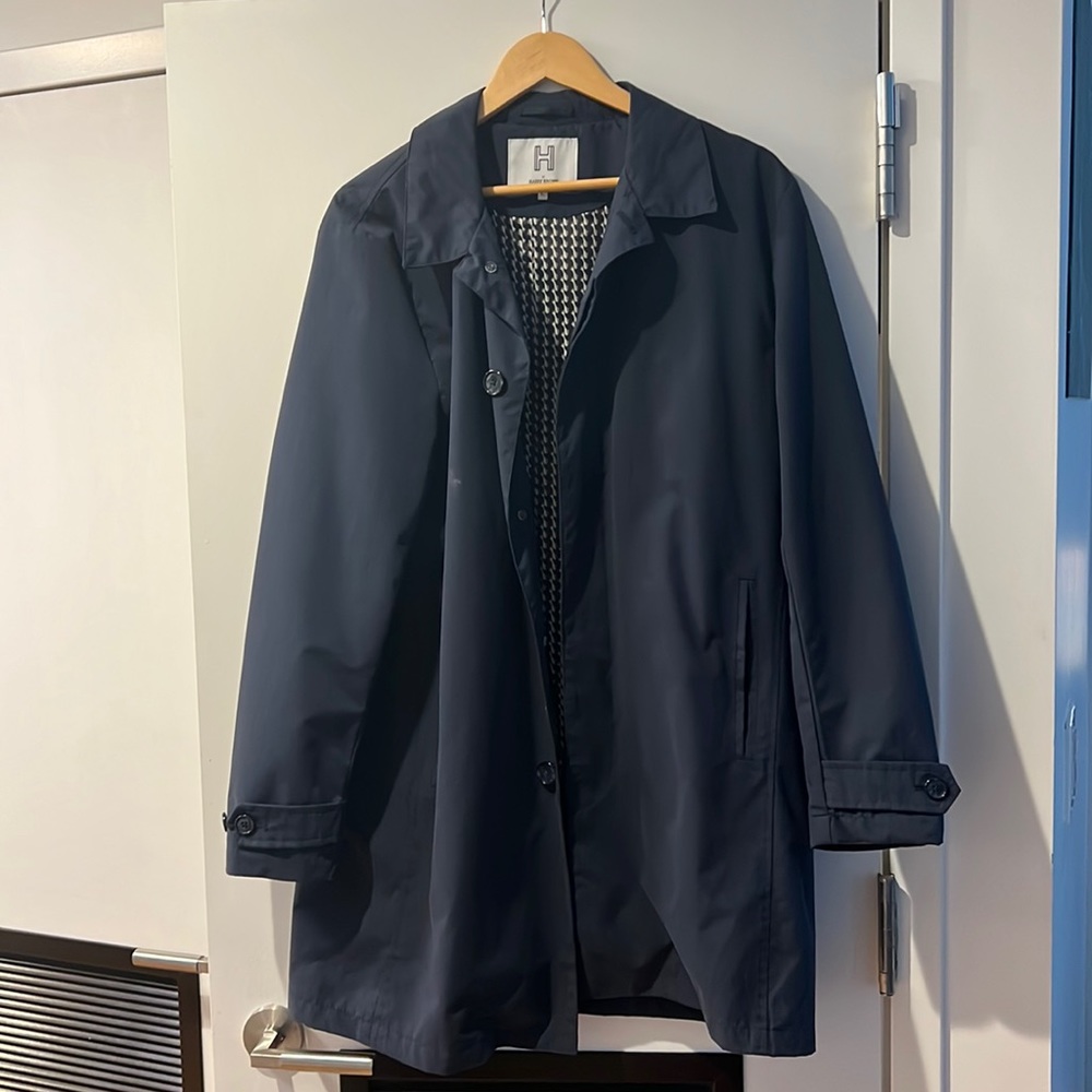 Harry Brown, Trench Coat in Navy Size L